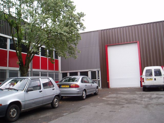 Local industriel  - 1 069m² - TORCY