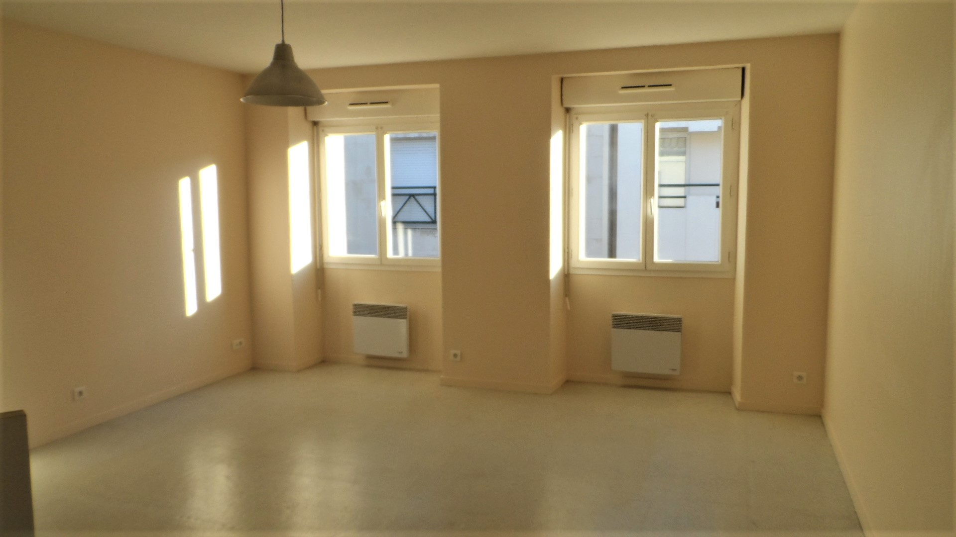Appartement 2 pièces - 51m² - BORDEAUX