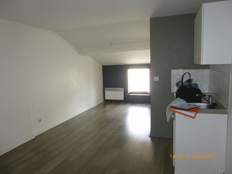 Appartement 3 pièces - 21m² - CLERMONT FERRAND