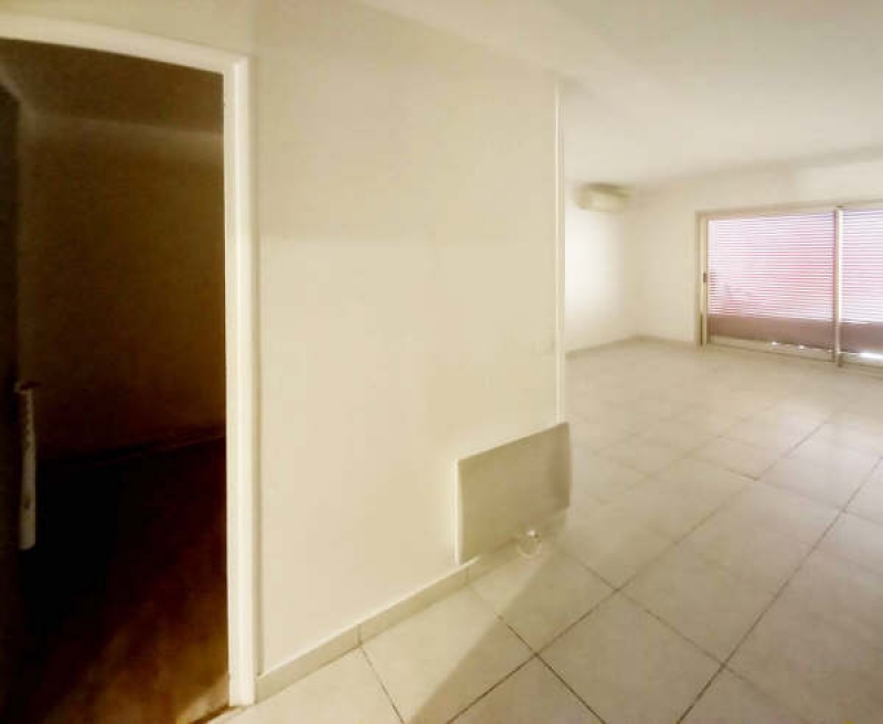 Appartement 3 pièces - 49m² - LE LAVANDOU