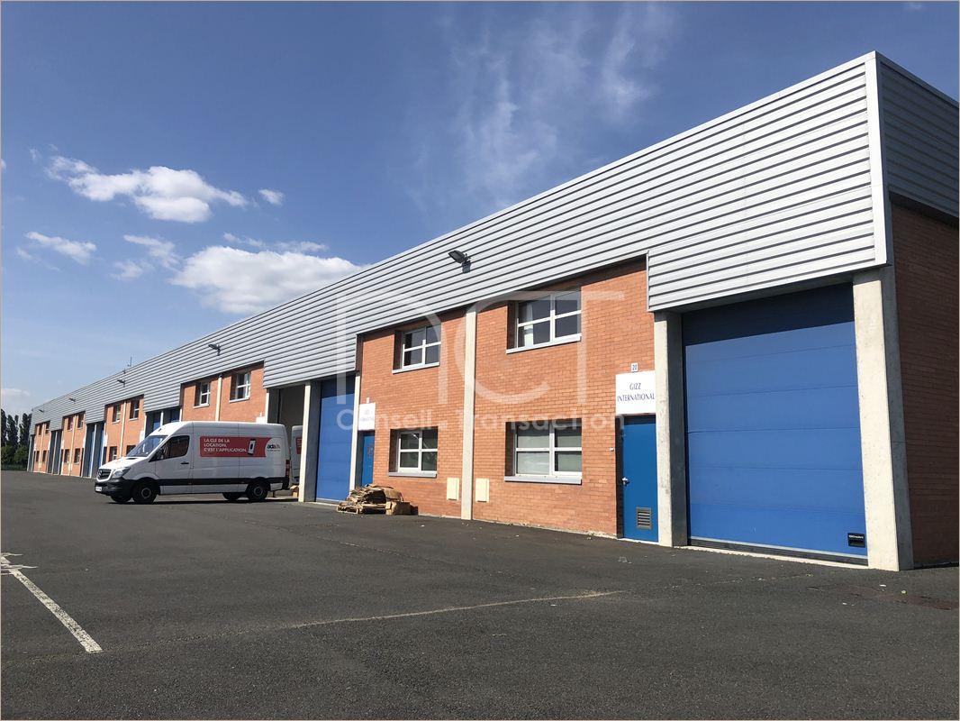 Local industriel  - 250m² - CHAMBLY