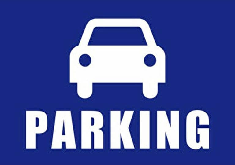 Parking  - VAUX LE PENIL