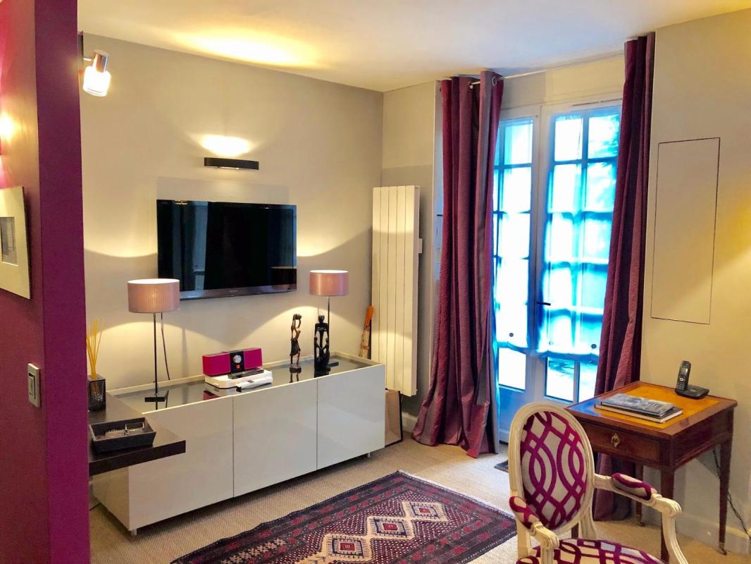 Appartement 1 pièce - 44m² - PARIS  - 7ème