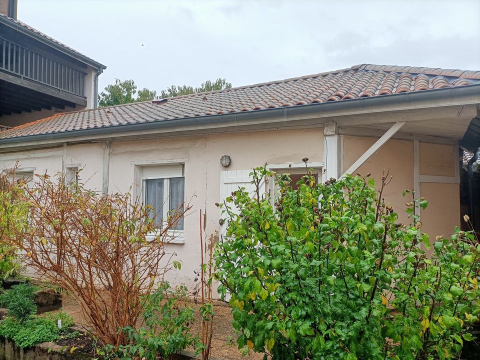 Maison 2 pièces - 45m² - FLACE LES MACON