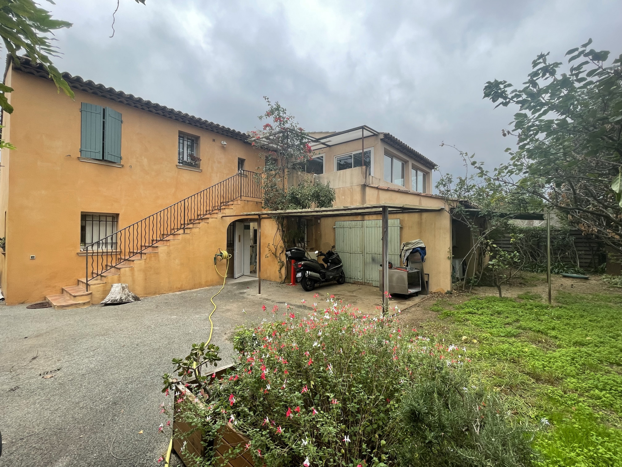 Local commercial  - 310m² - RAMATUELLE