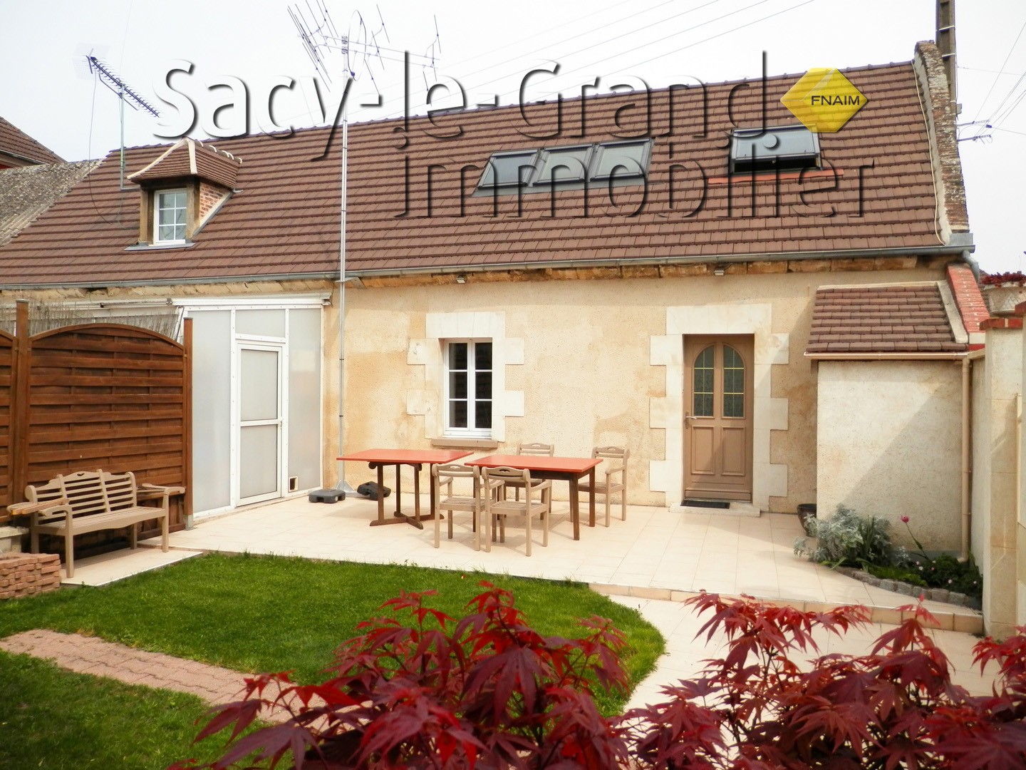 Maison 6 pièces - 120m² - SACY LE GRAND