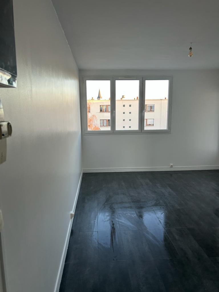 Appartement a louer  - 3 pièce(s) - 55 m2 - Surfyn