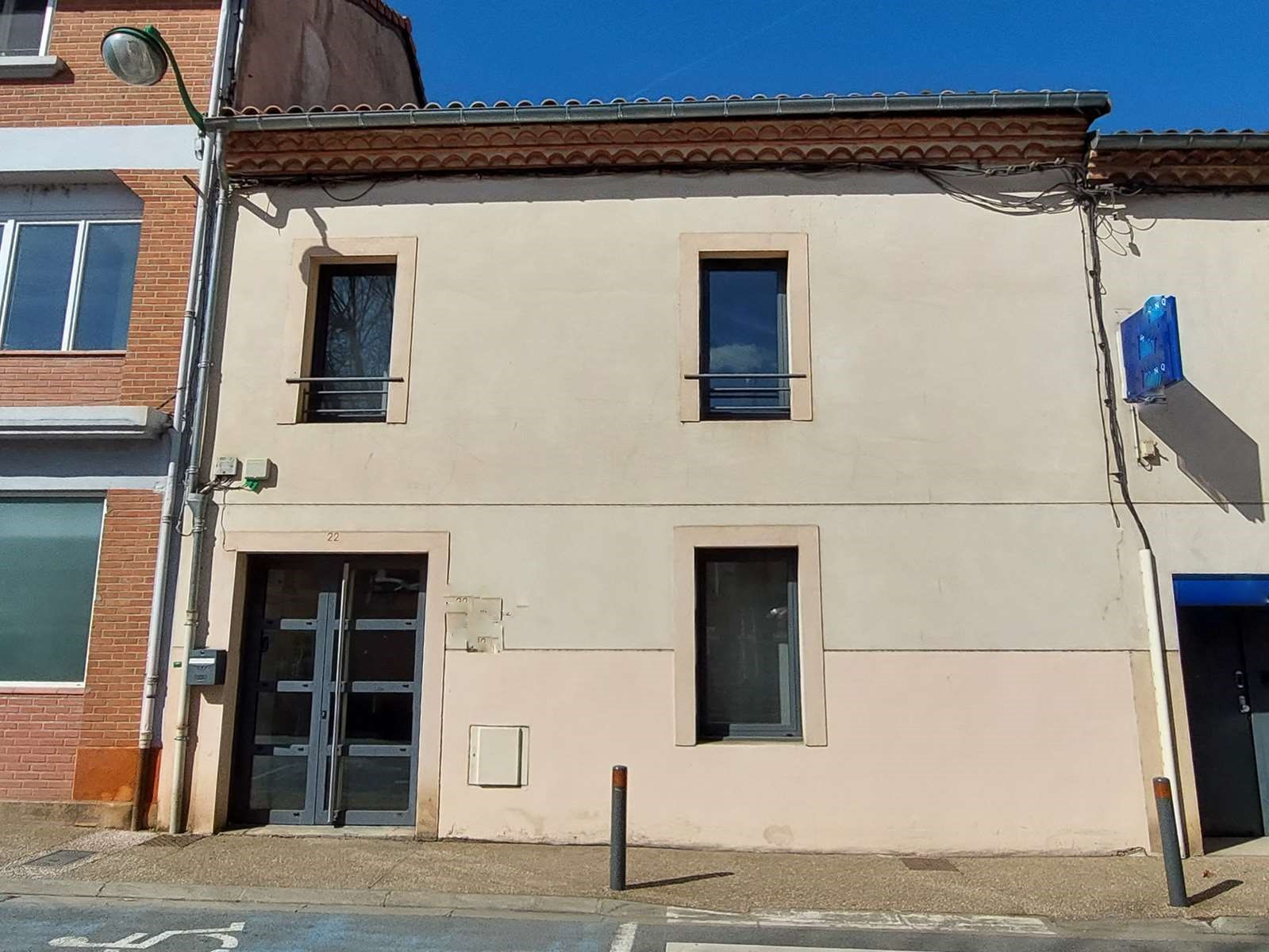 Local commercial  - 120m² - ST JUERY