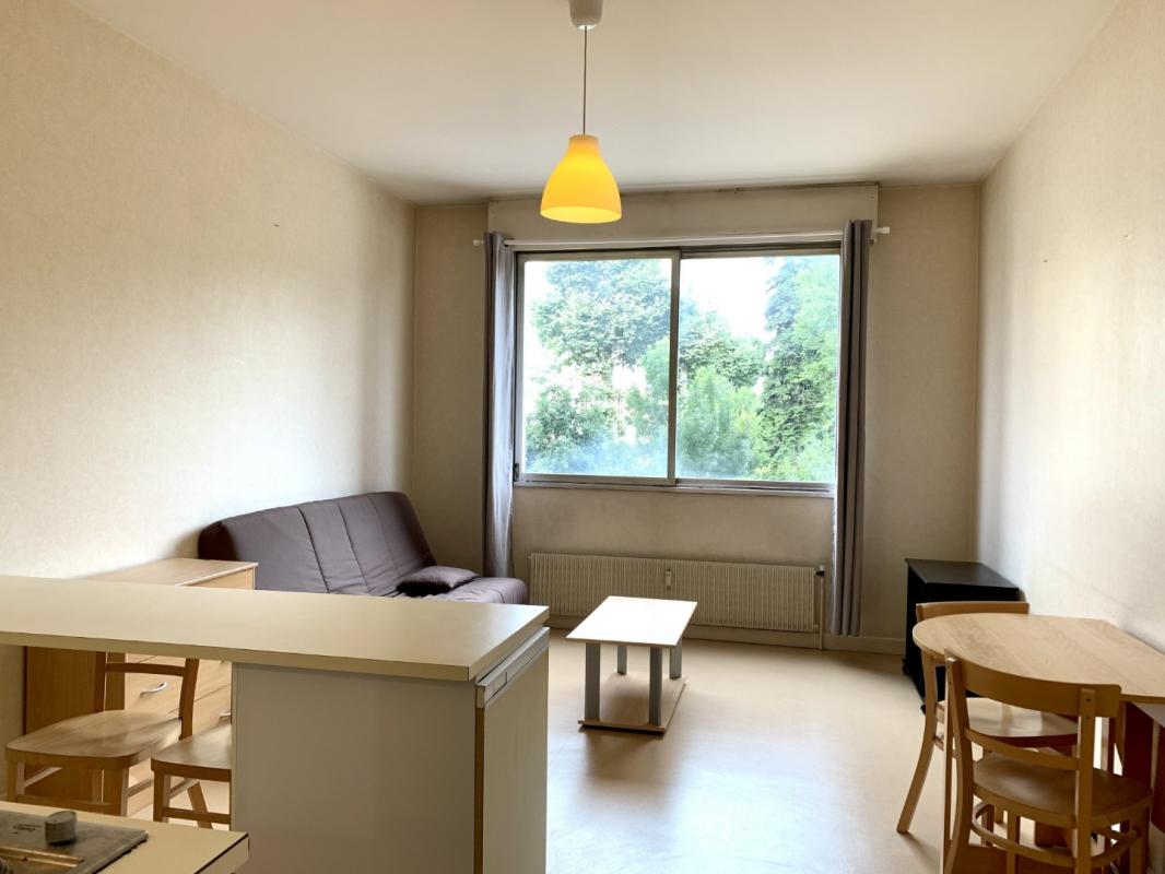 Appartement 1 pièce - 27m² - L ARSENAL