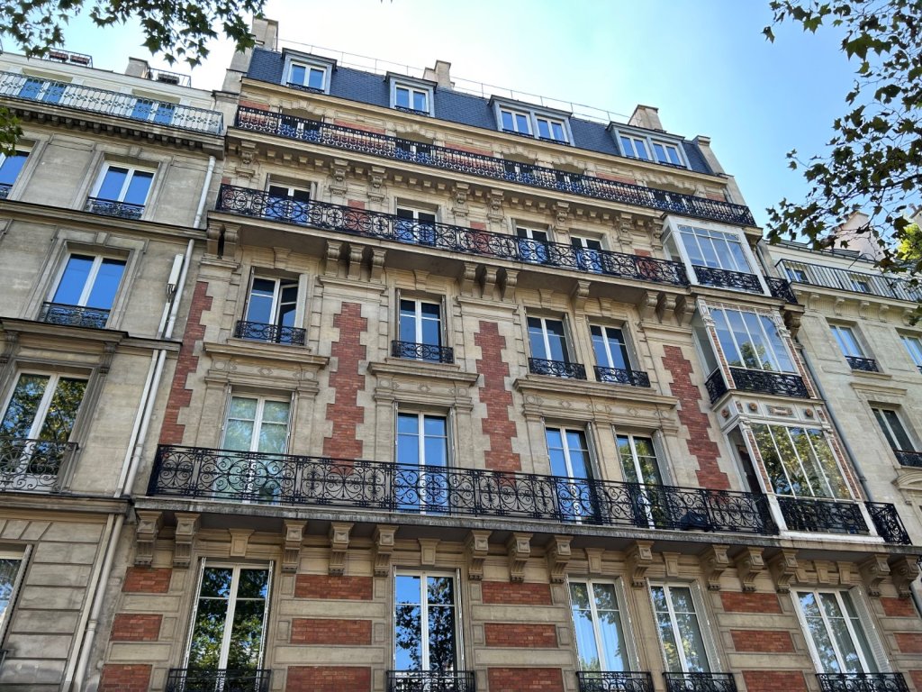 Appartement 1 pièce - 9m² - PARIS - 16ème