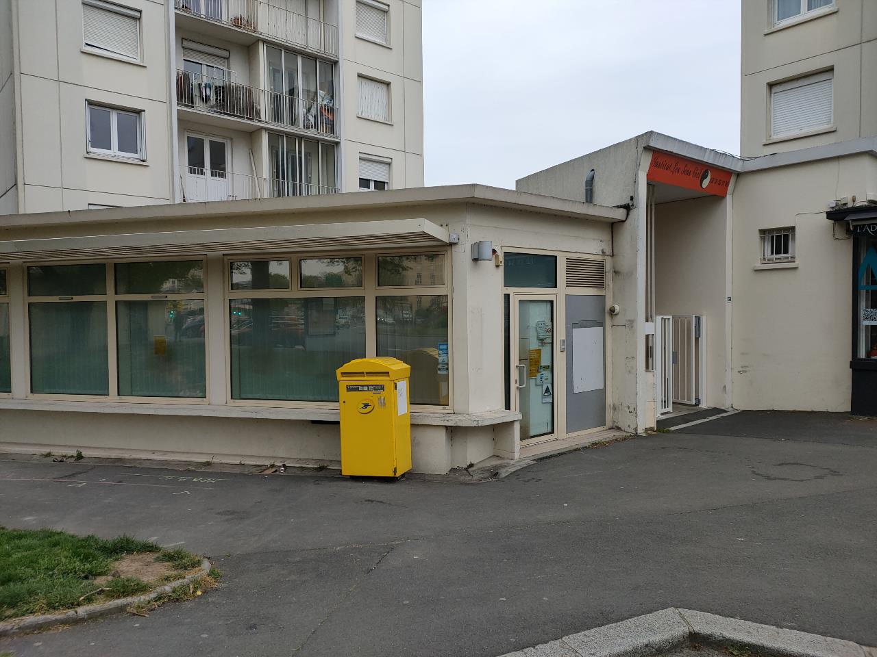 Local commercial  - 159m² - CAEN