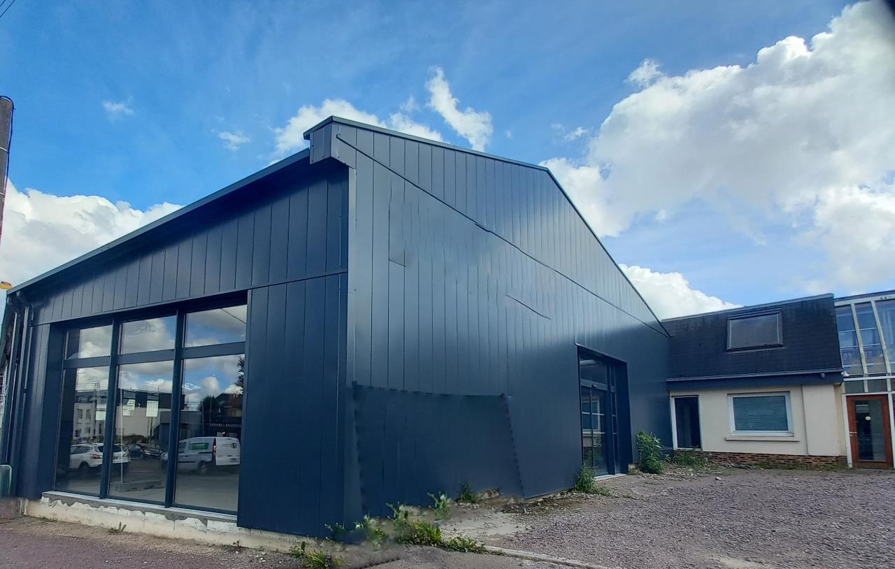 Local commercial  - 830m² - CAEN