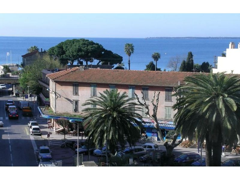 Appartement 3 pièces - 92m² - ANTIBES