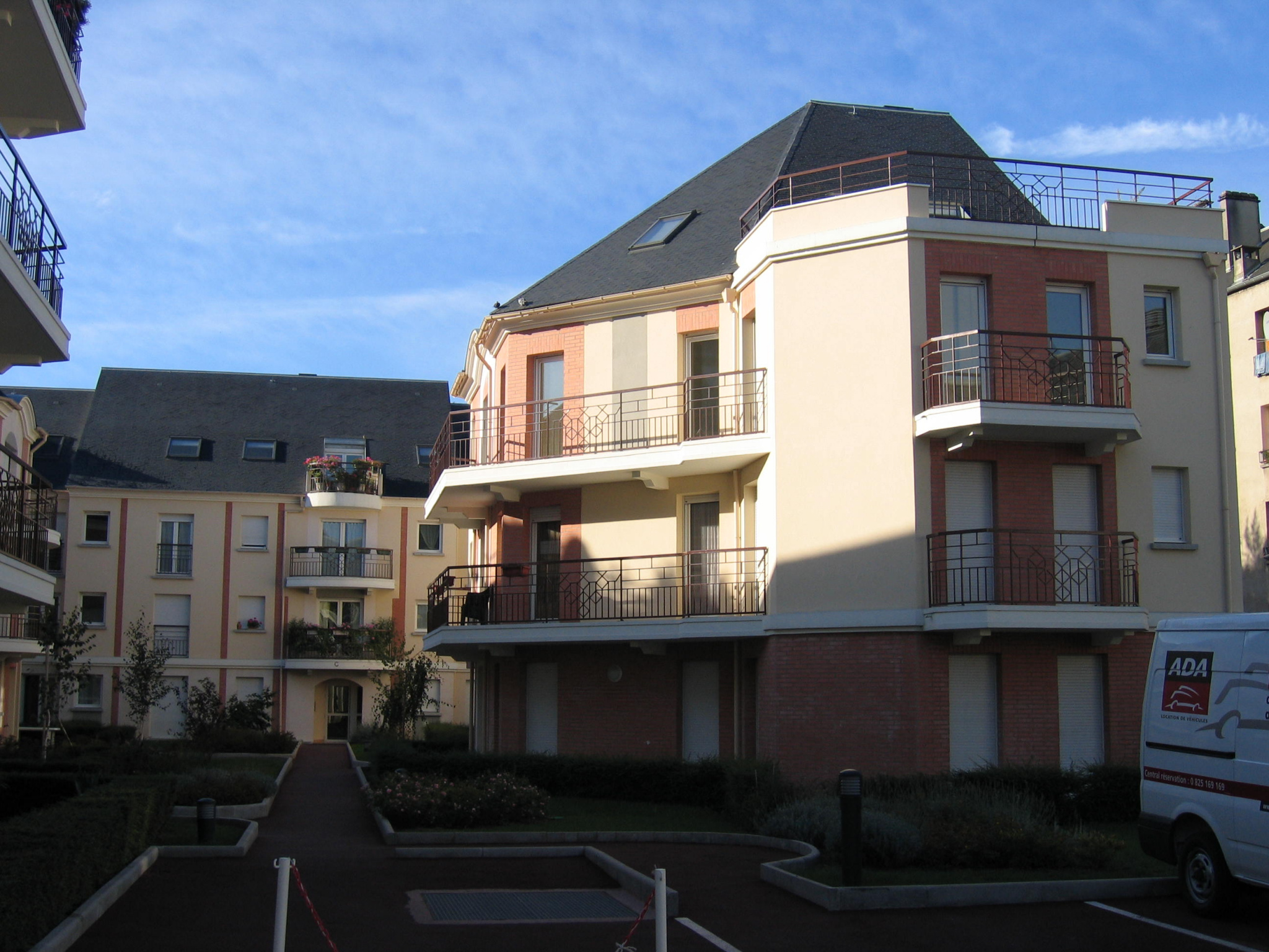Appartement a louer saint-ouen-l'aumone - 2 pièce(s) - 40 m2 - Surfyn