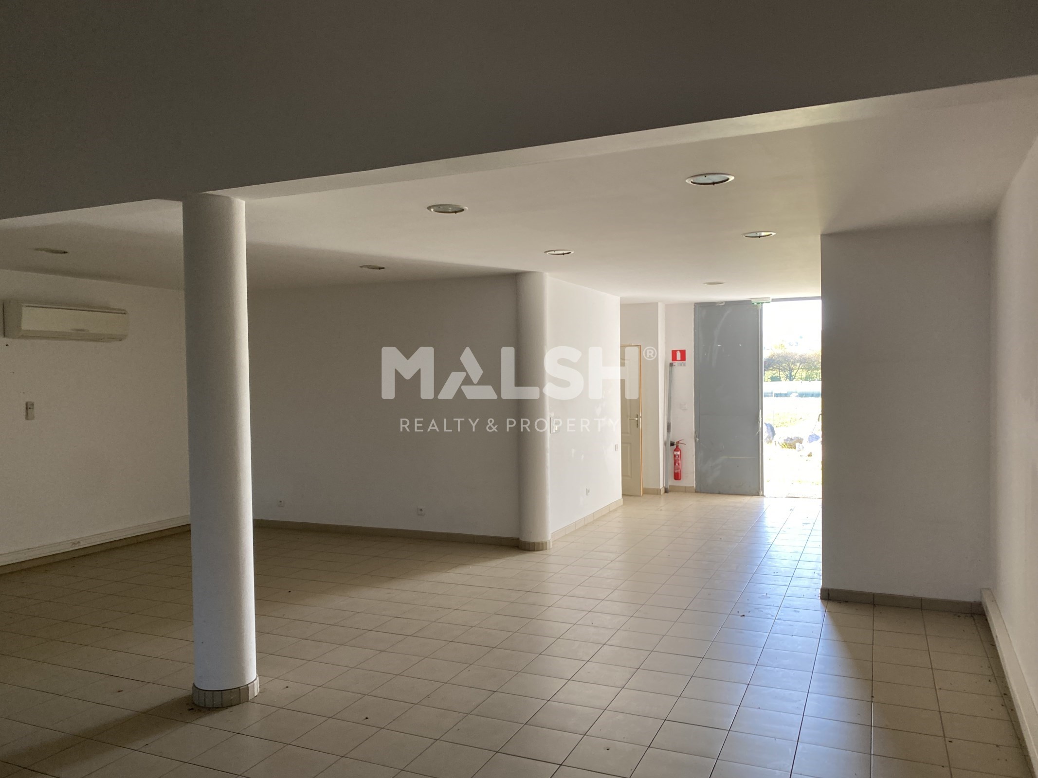 Local commercial  - 220m²