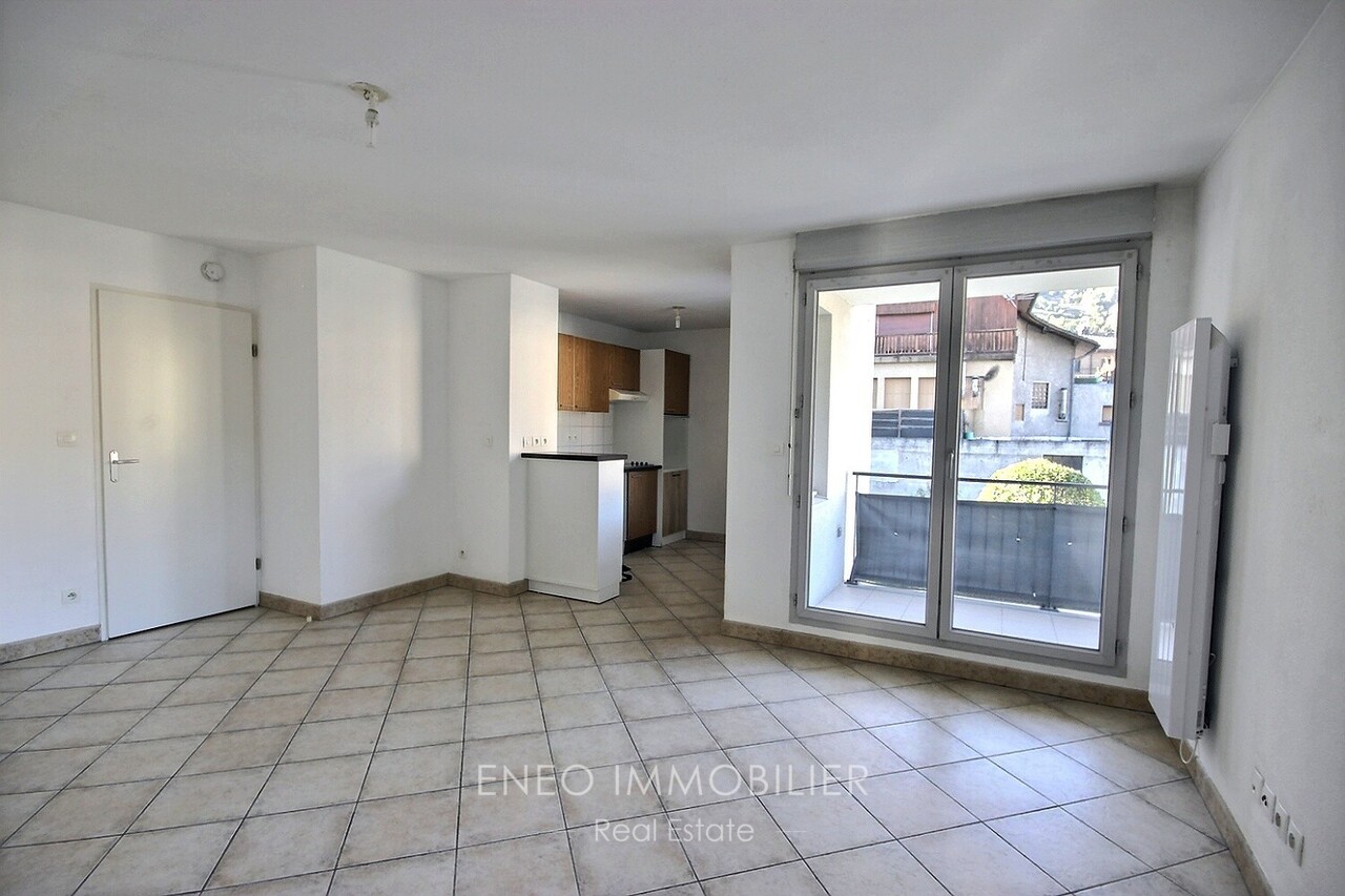 Appartement 3 pièces - 61m² - BOURG ST MAURICE