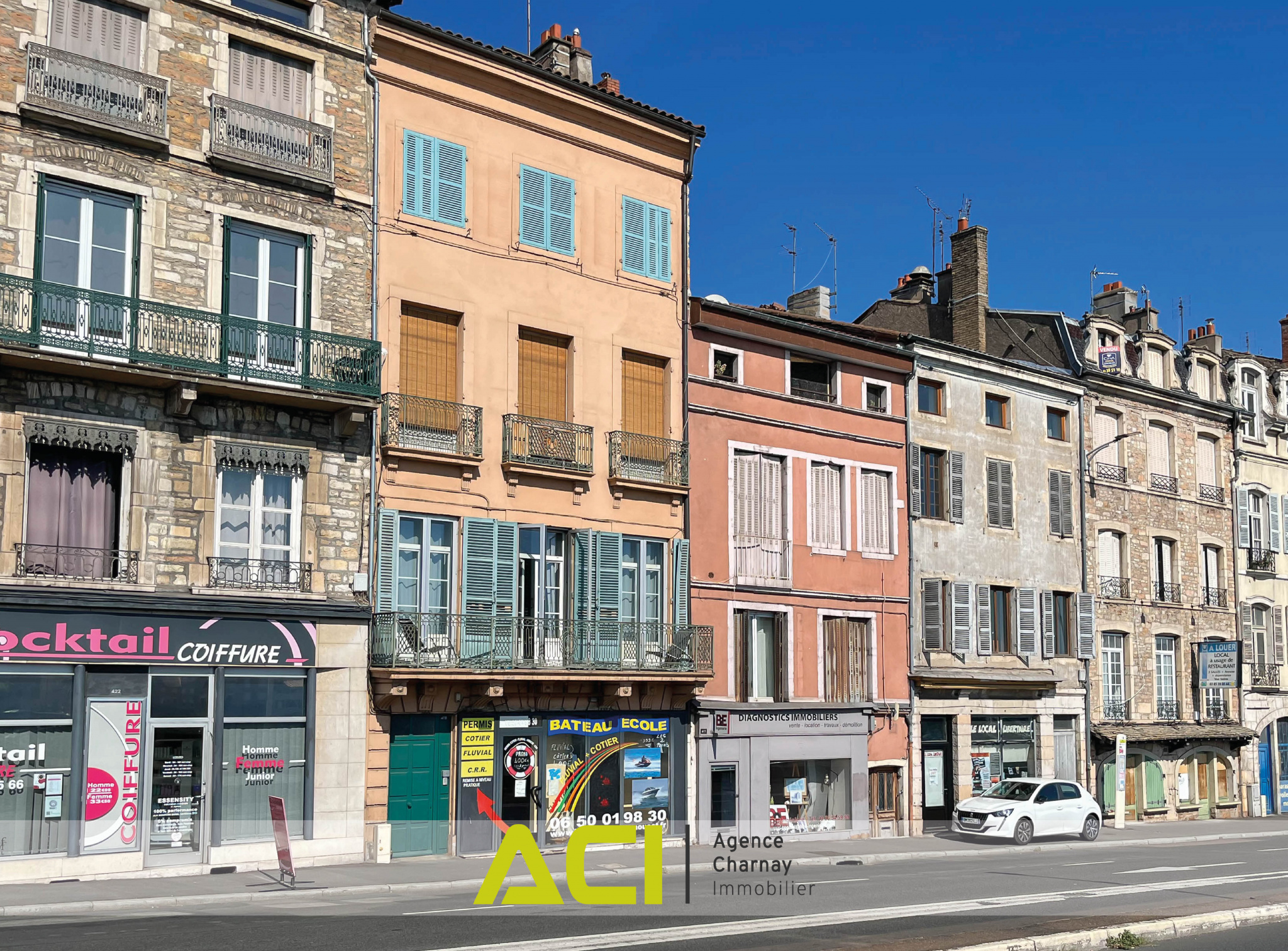Local commercial  - 71m² - MACON