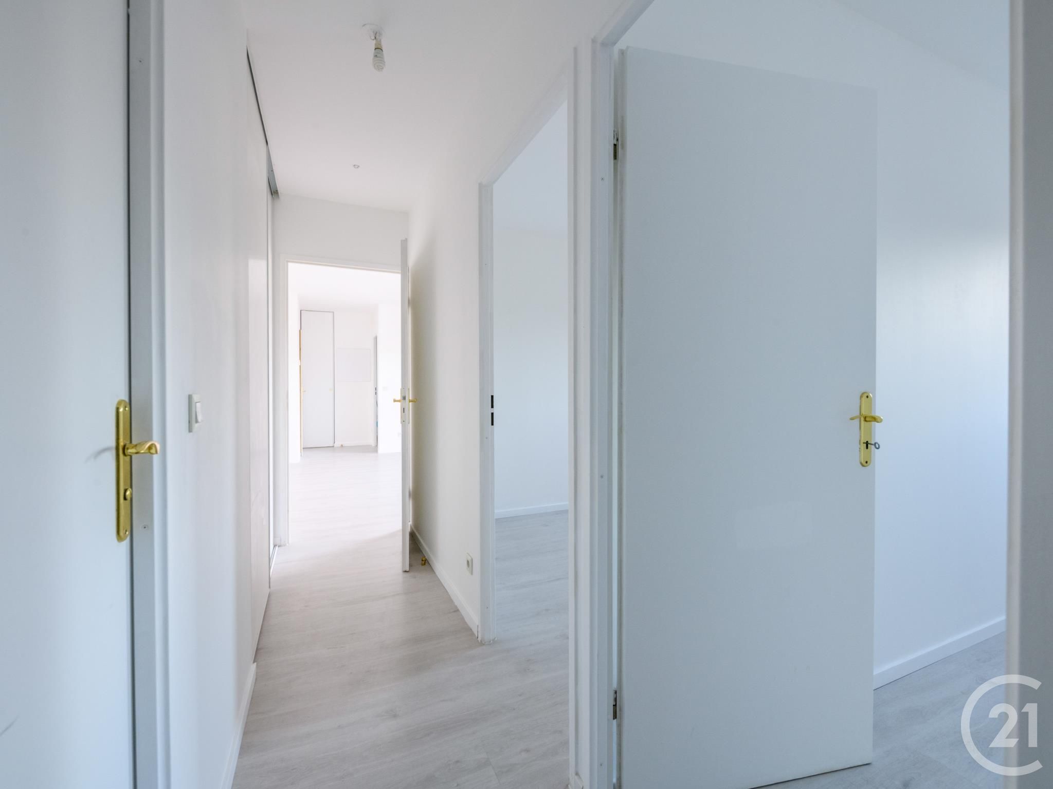Appartement a louer saint-ouen-l'aumone - 3 pièce(s) - 56 m2 - Surfyn