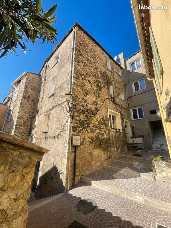 Local commercial  - 160m² - FAYENCE