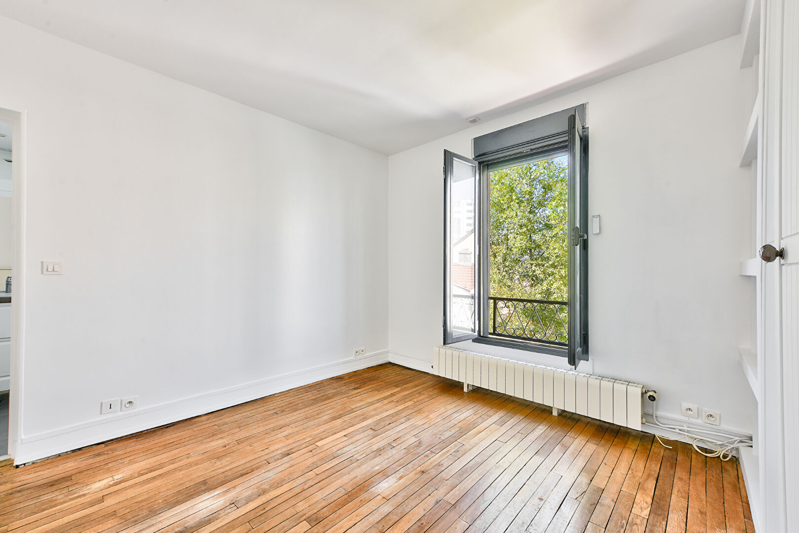 Maison a louer issy-les-moulineaux - 5 pièce(s) - 85 m2 - Surfyn