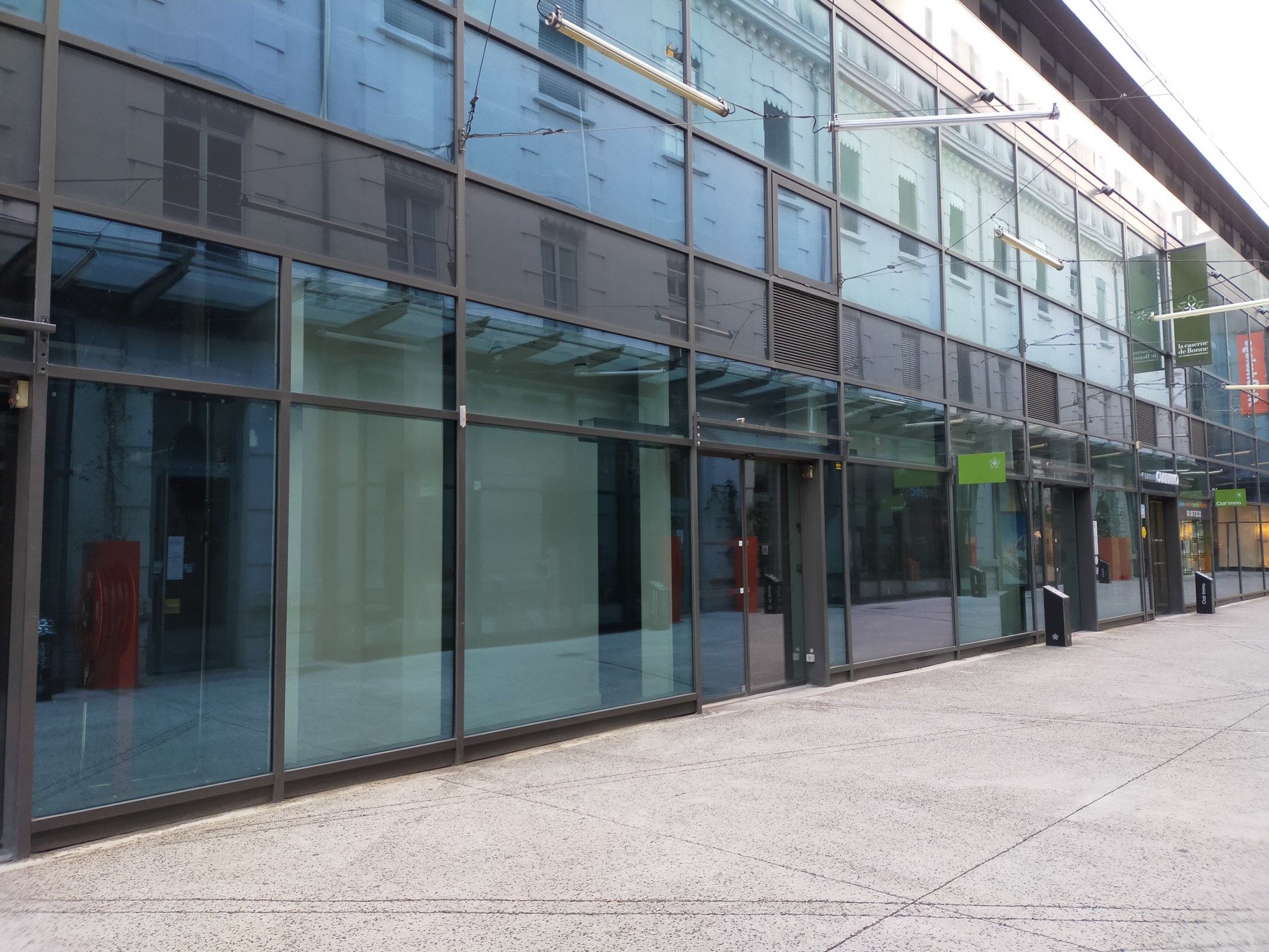 Local commercial  - 170m² - GRENOBLE