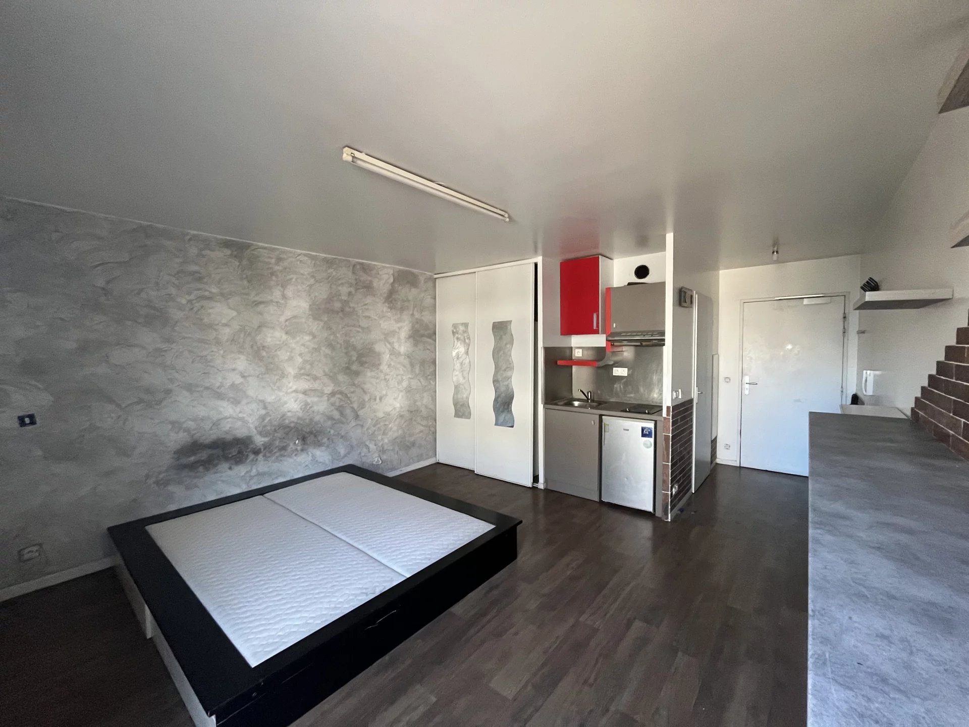 Appartement 1 pièce - 25m² - ROSNY SOUS BOIS