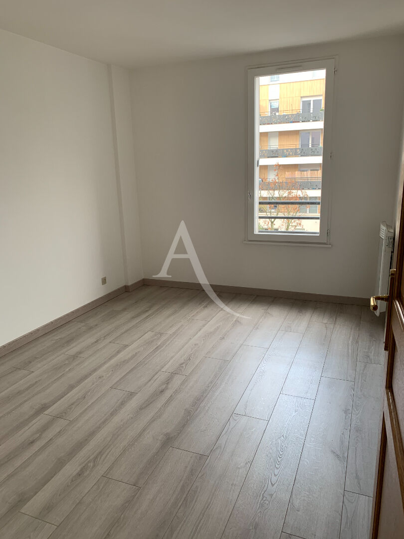 Appartement a vendre  - 3 pièce(s) - 61.65 m2 - Surfyn