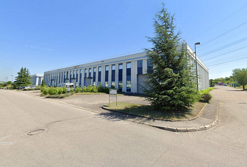 Local industriel  - 3 125m² - ST QUENTIN FALLAVIER
