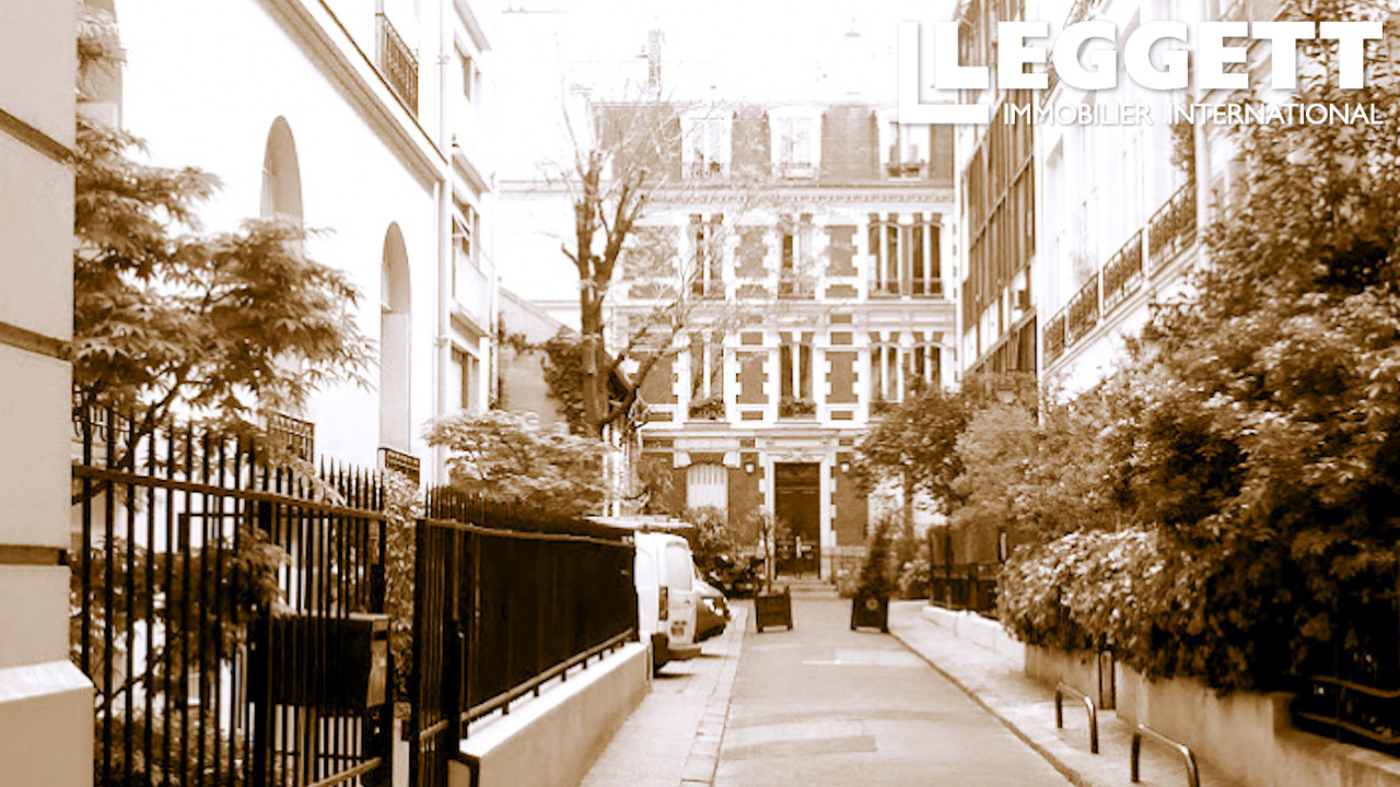 Appartement 3 pièces - 85m² - PARIS - 16ème