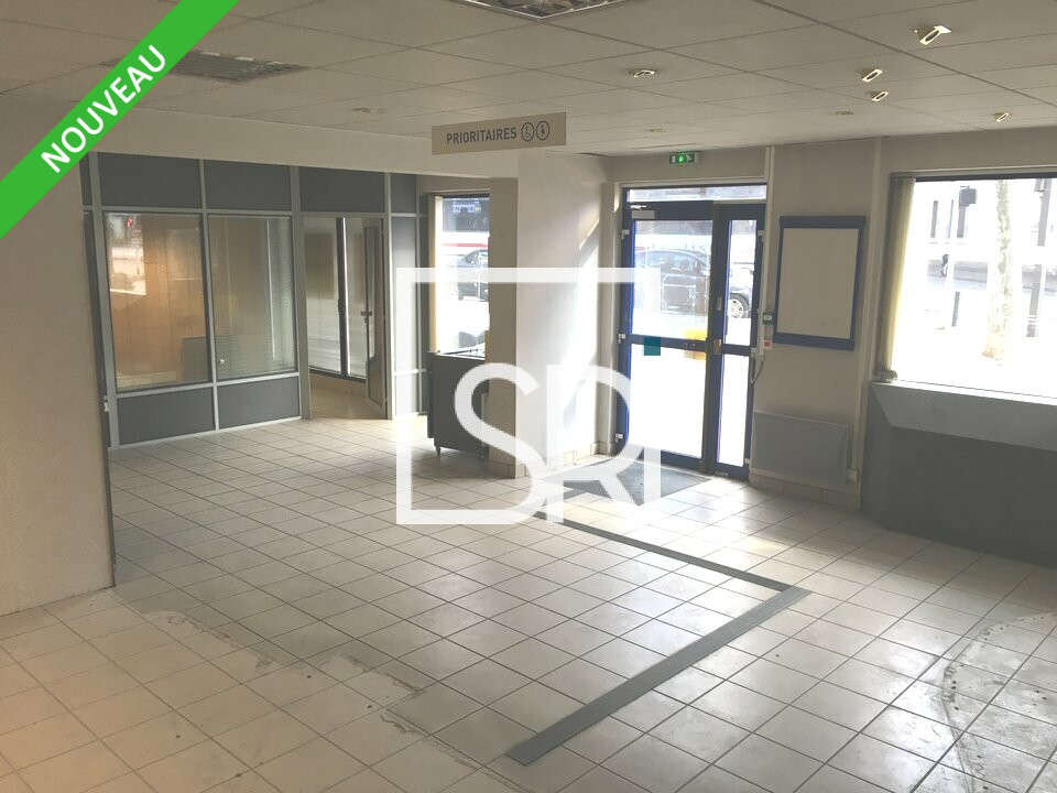 Local commercial  - 142m² - CLERMONT FERRAND