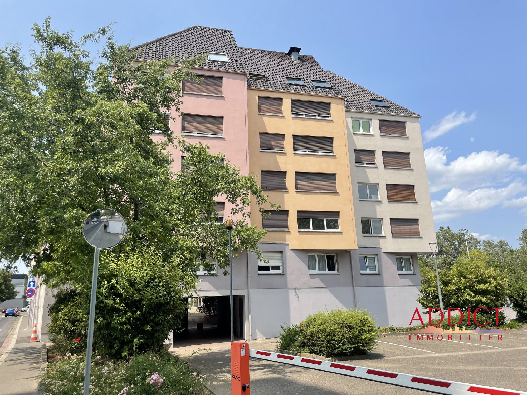 Appartement 3 pièces - 75m² - STRASBOURG