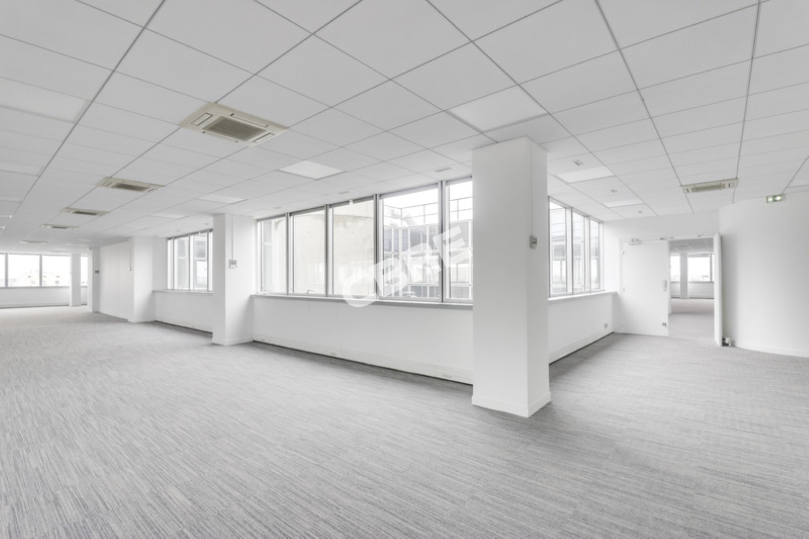 Local Professionnel  - 3 282m² - VELIZY VILLACOUBLAY
