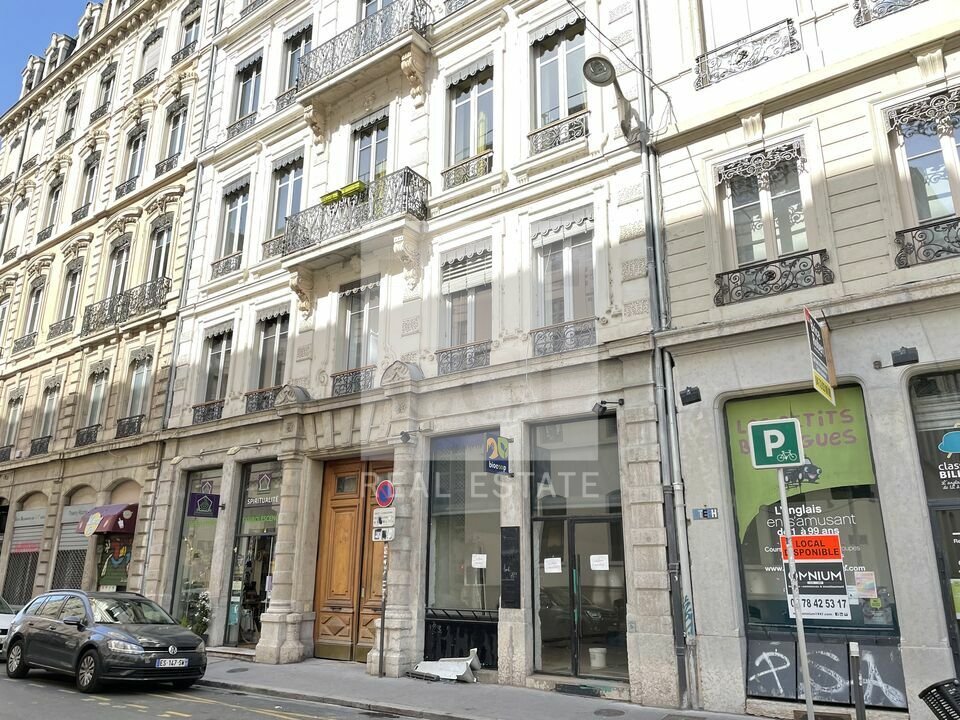 Local commercial  - 205m² - LYON  - 2ème