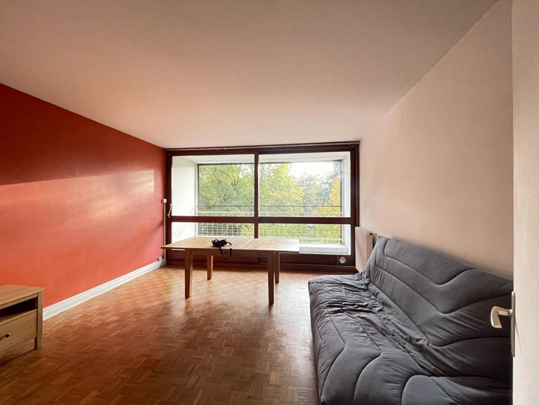 Appartement 2 pièces - 47m² - VAUX LE PENIL