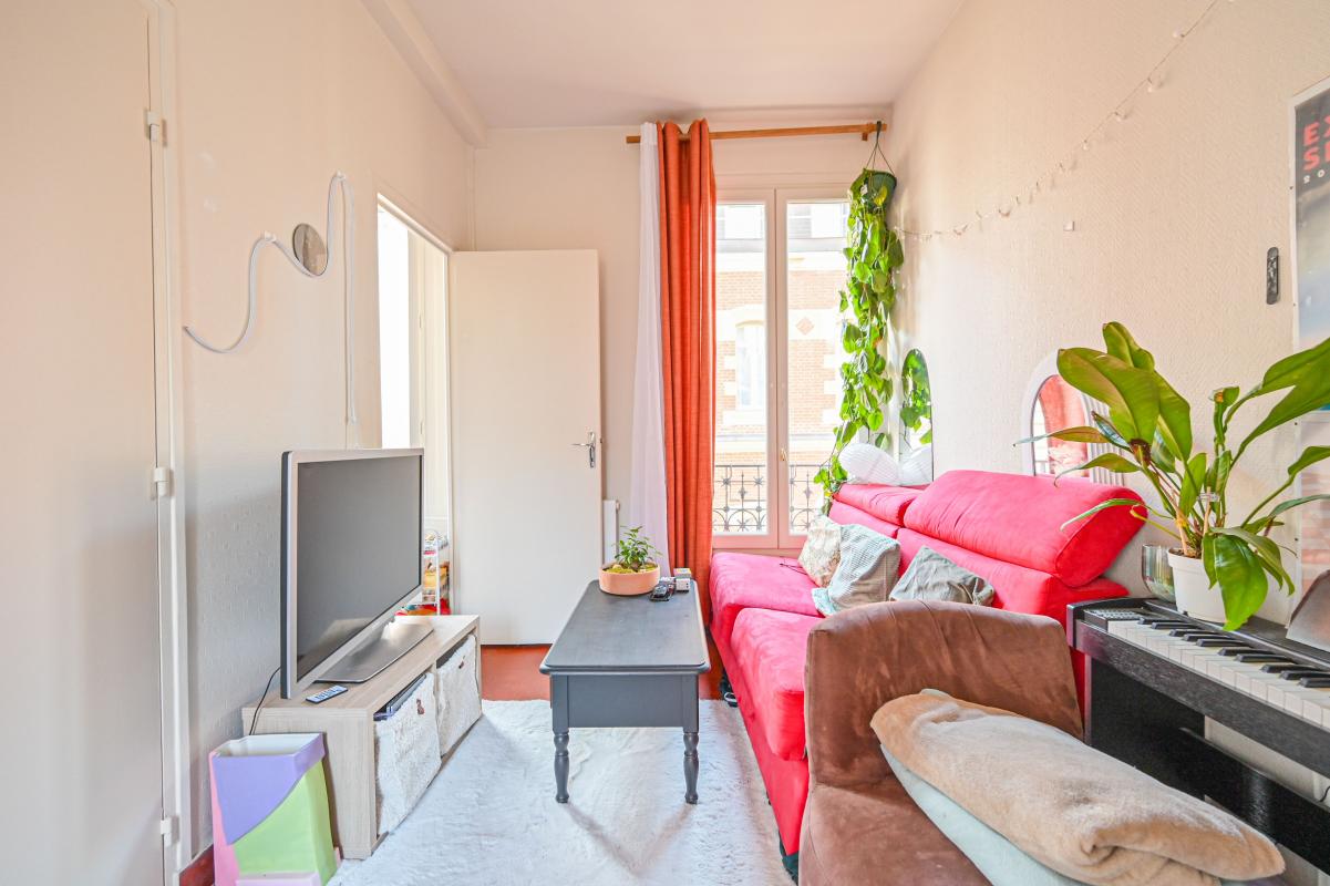 Appartement 2 pièces - 29m² - PARIS  - 11ème