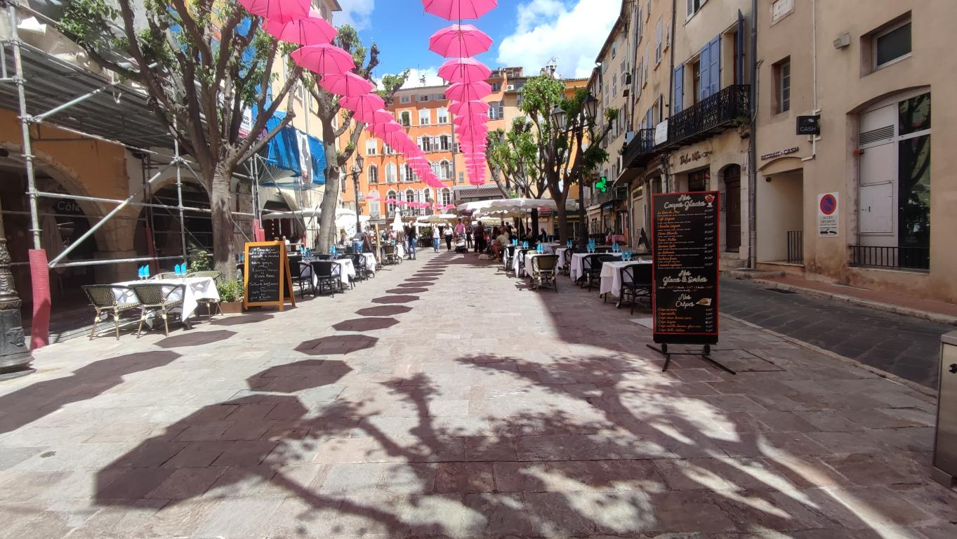 Local commercial  - 220m² - GRASSE