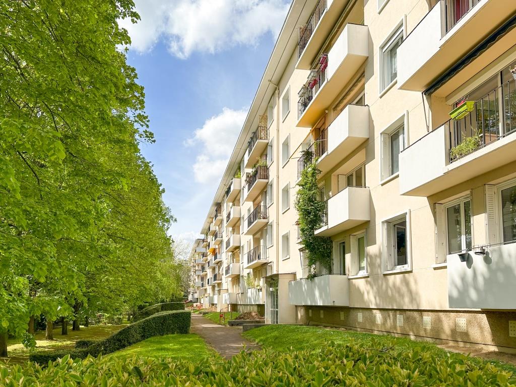 Appartement a louer bourg-la-reine - 3 pièce(s) - 72 m2 - Surfyn