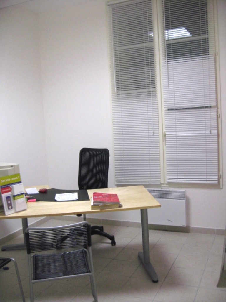 Local Professionnel  - 30m² - NARBONNE