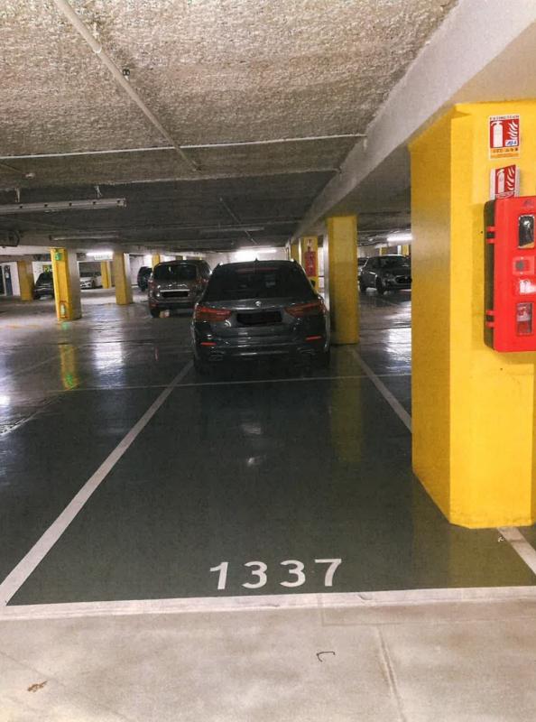Parking  - BORDEAUX