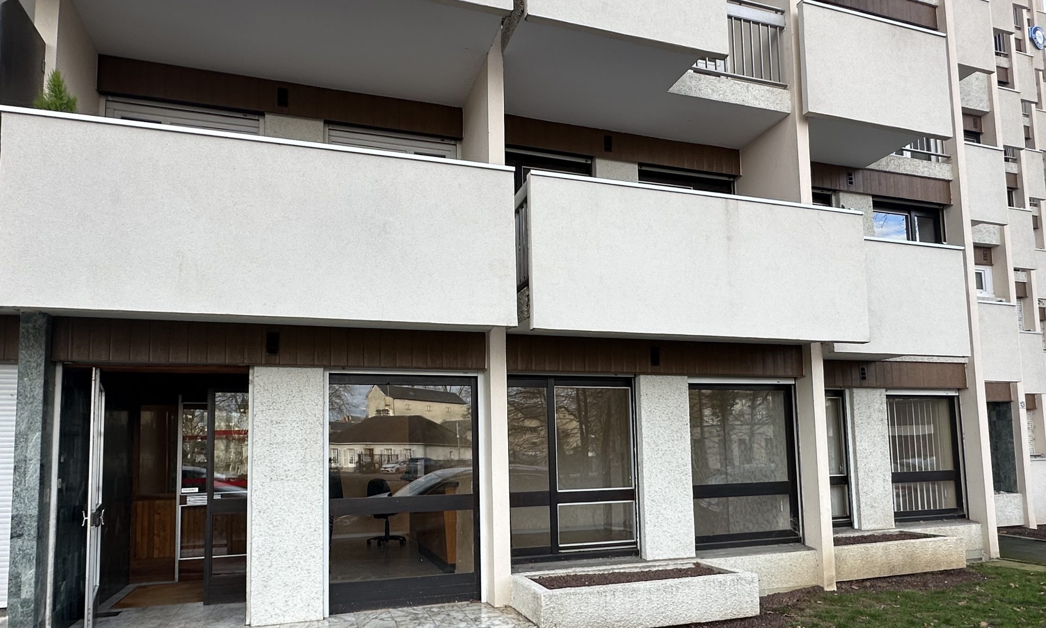 Local Professionnel  - 174m² - BOURGES