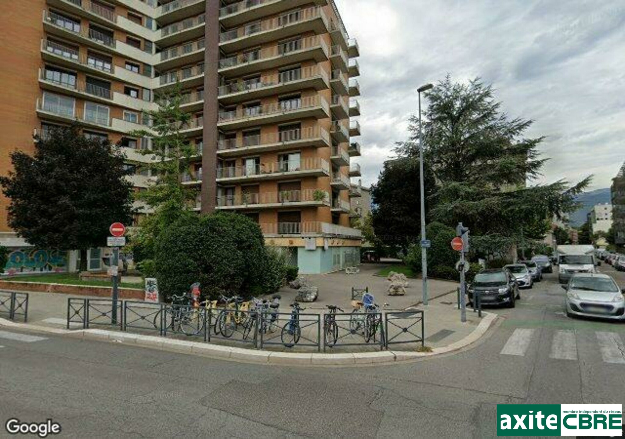 Local commercial  - 238m² - GRENOBLE
