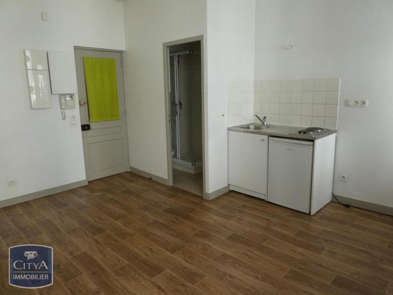 Appartement 1 pièce - 20m² - ST ETIENNE