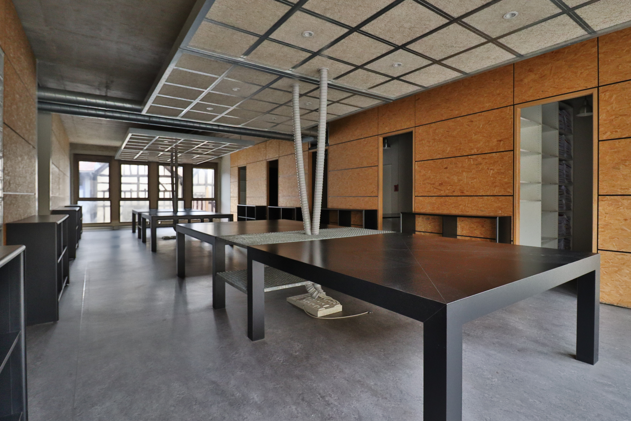 Local Professionnel  - 110m² - TROYES
