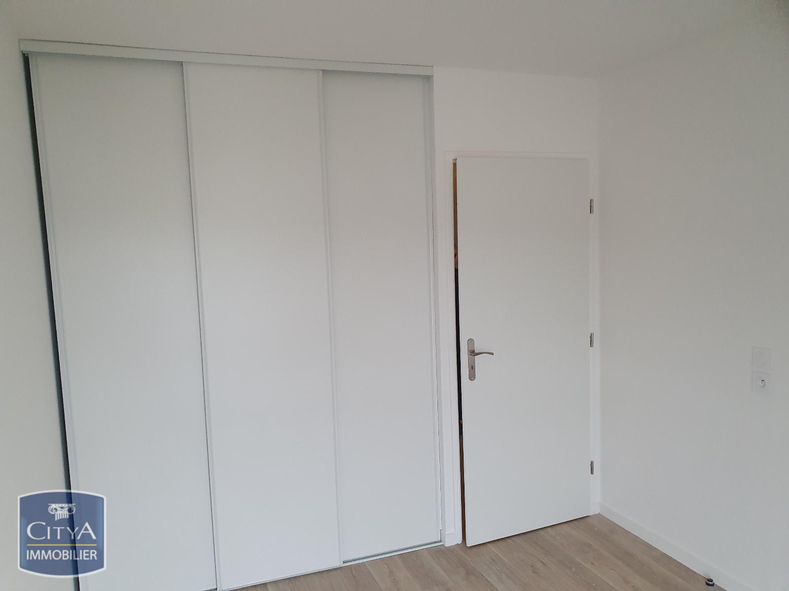 Appartement a louer jouy-le-moutier - 2 pièce(s) - 44 m2 - Surfyn