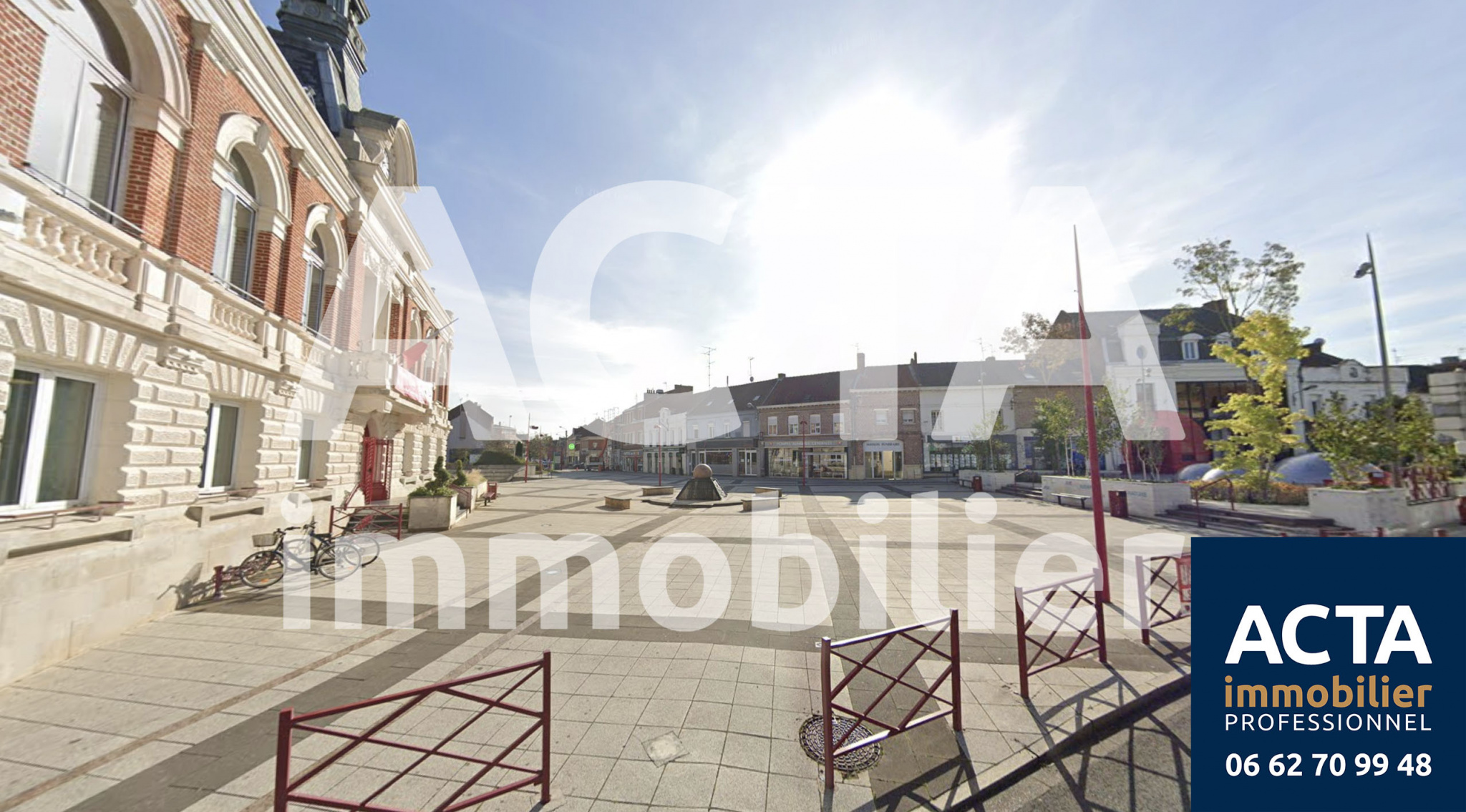 Local commercial  - 185m² - SOMAIN