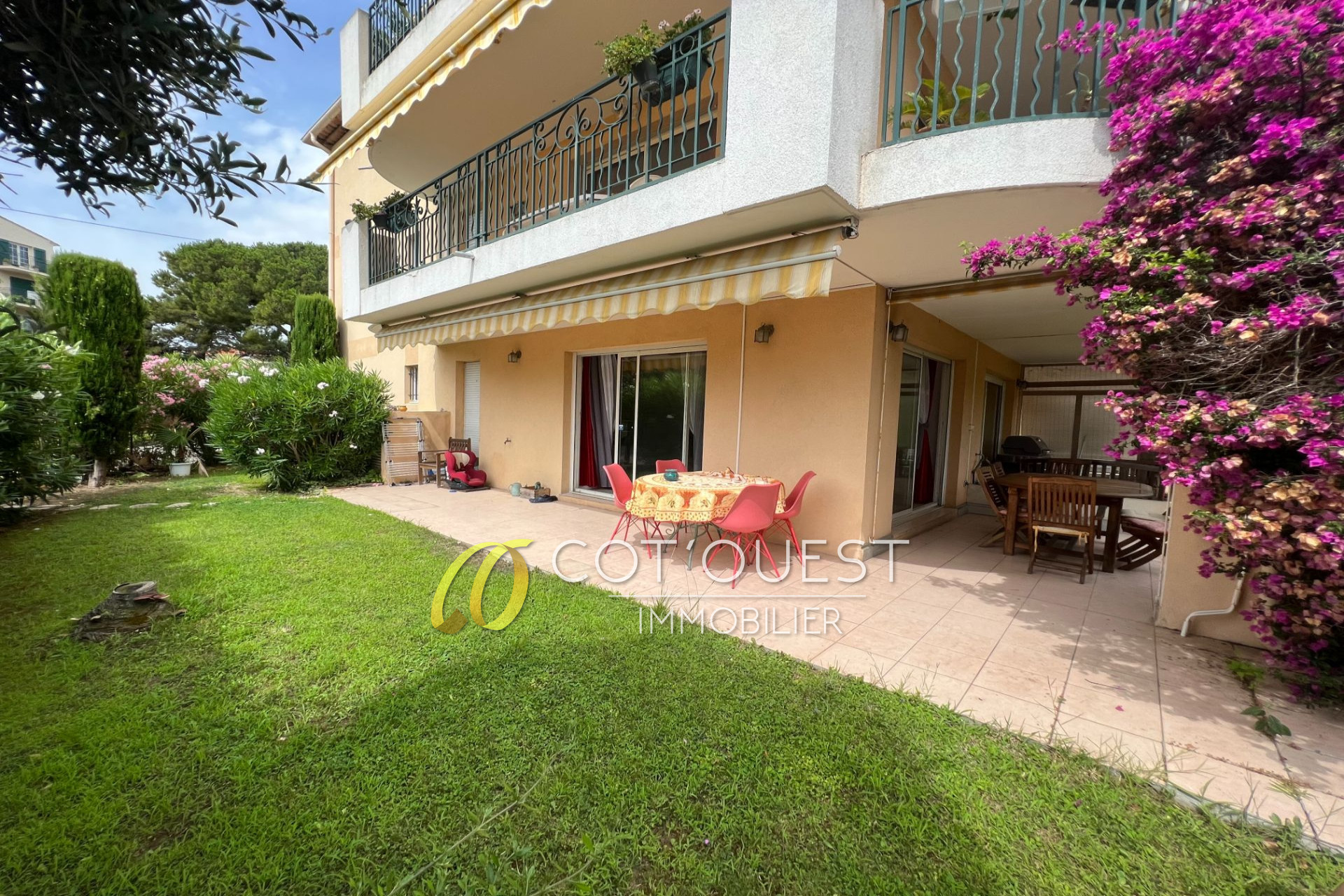 Appartement 4 pièces - 84m² - ANTIBES