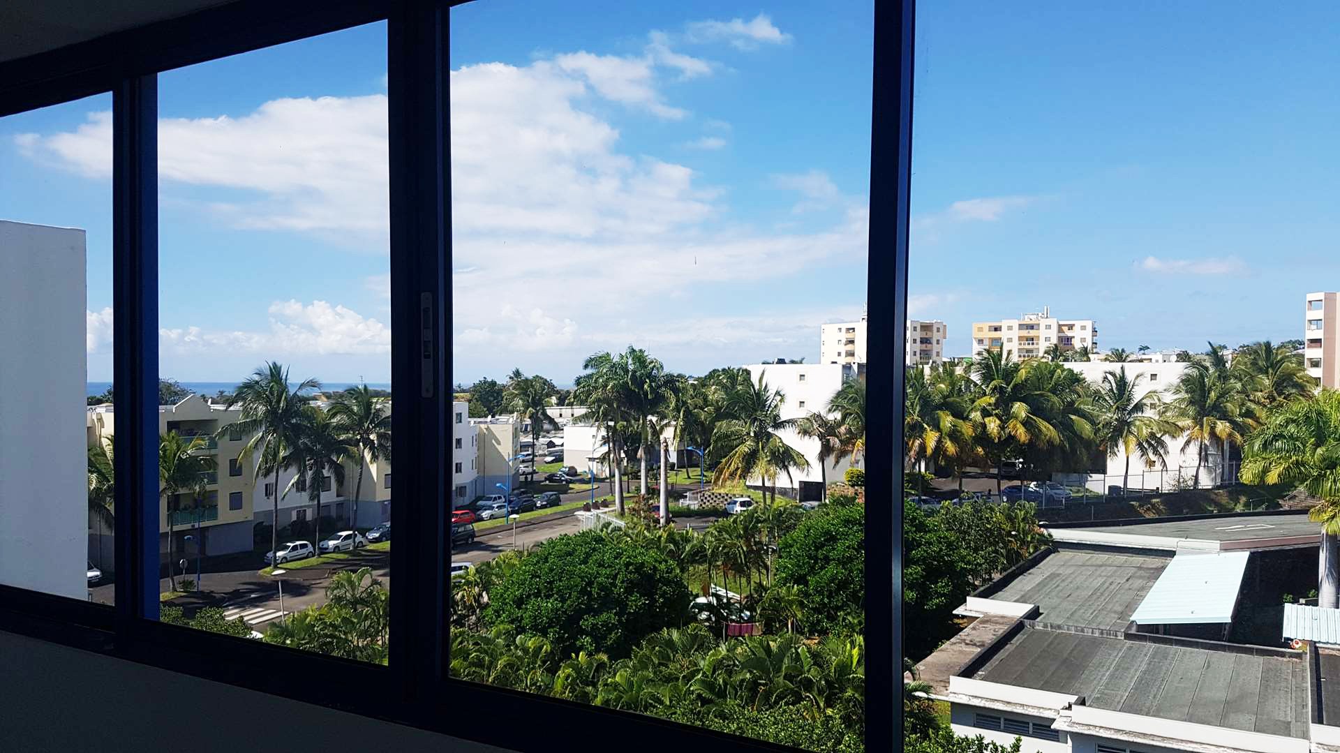 Appartement – STE MARIE - Vue 4