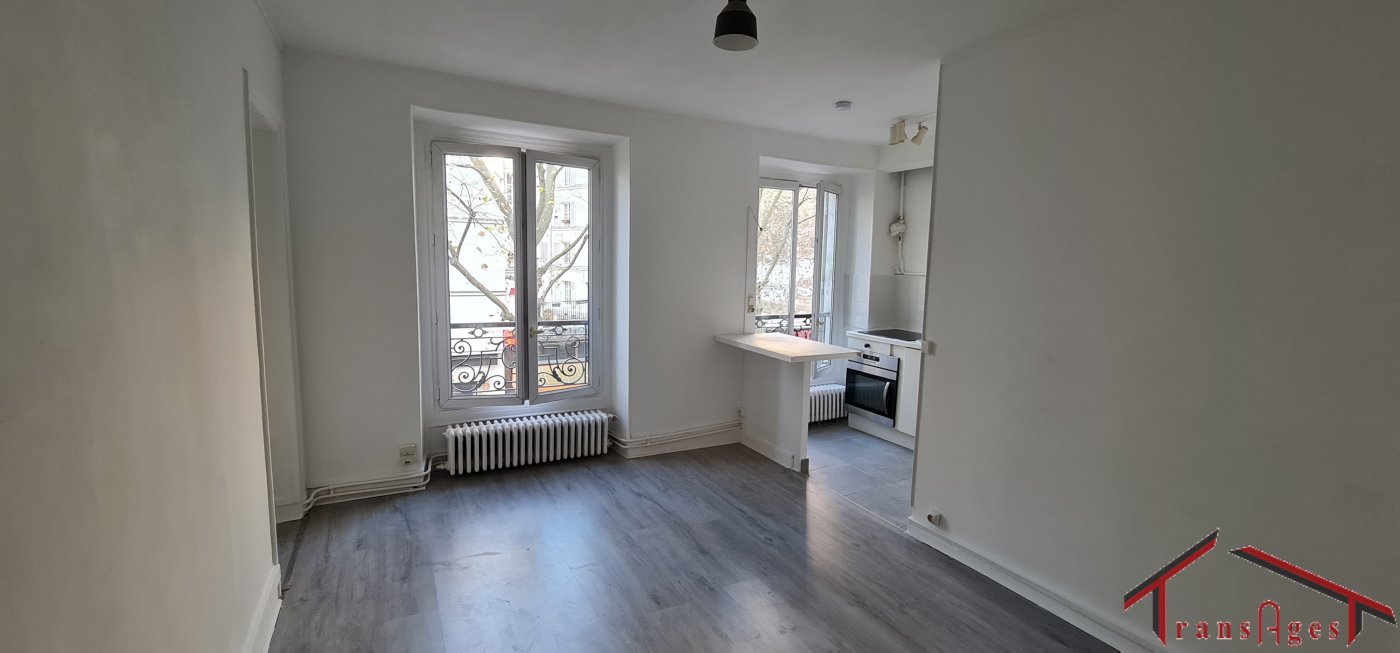 Appartement 3 pièces - 45m² - PARIS  - 20ème