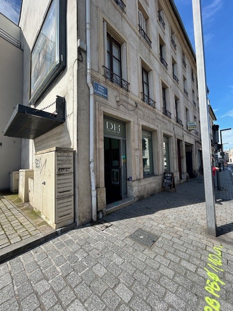 Local commercial  - 92m² - NANCY