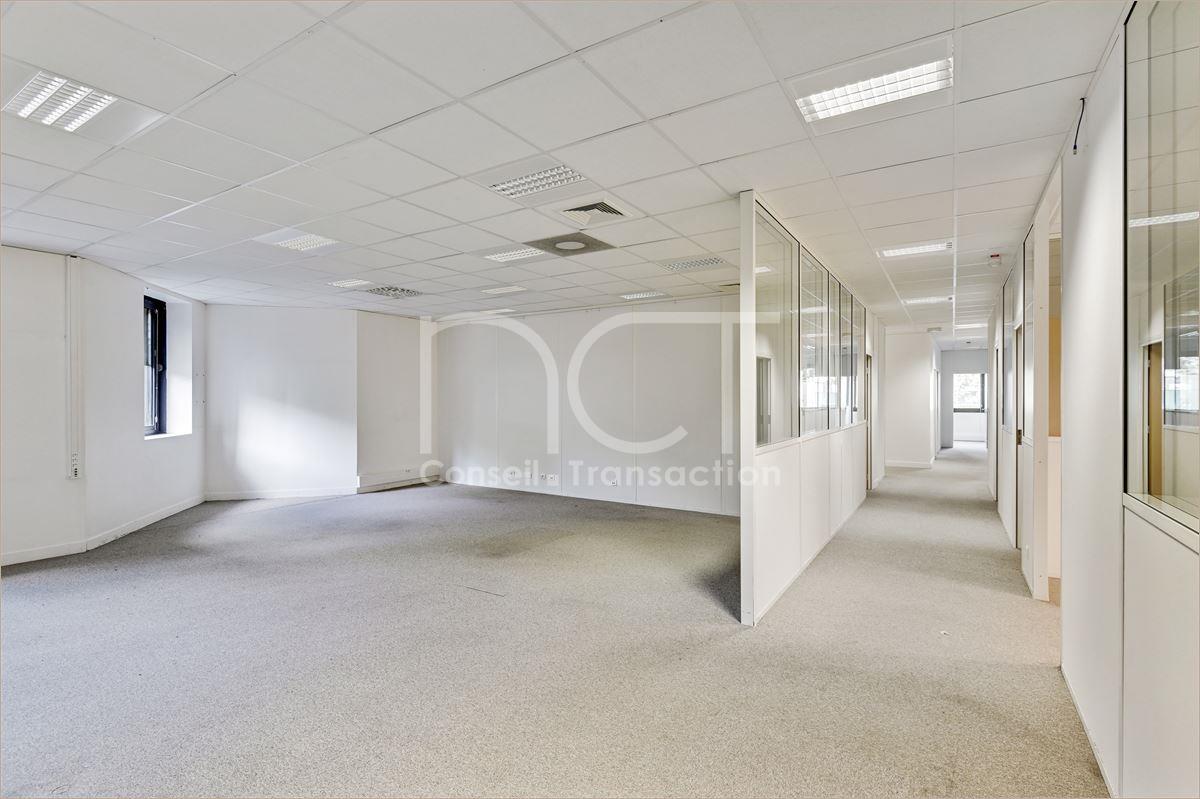 Local industriel  - 1 108m² - COLOMBES